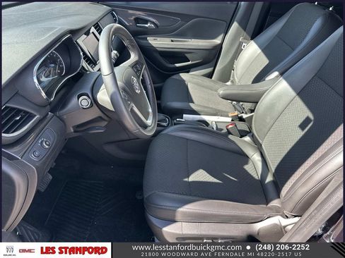 Used 2022 Buick Encore Preferred w/ Safety Package AWD/4WD image 20