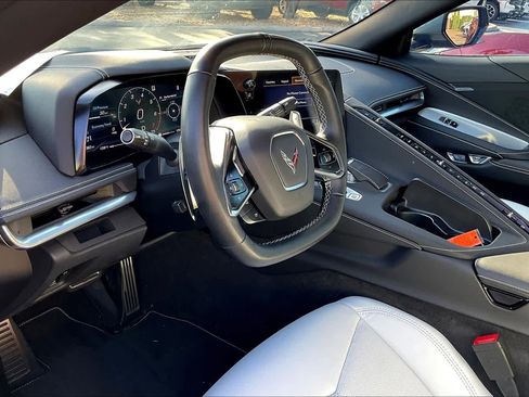 Used 2022 Chevrolet Corvette Stingray Coupe RWD image 15