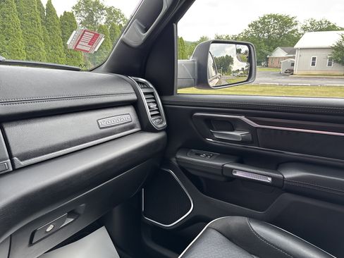 Used 2025 RAM 1500 Laramie w/ Sport Appearance Package AWD/4WD image 22