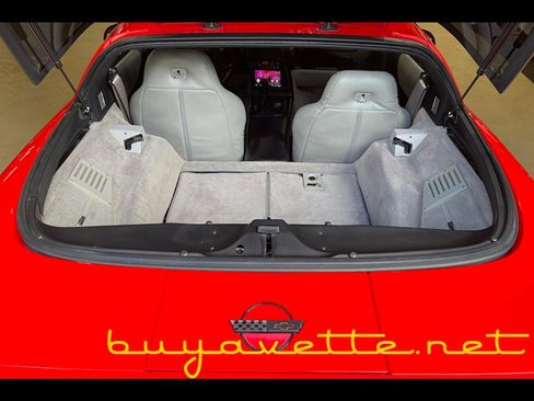Used 1996 Chevrolet Corvette Coupe image 23