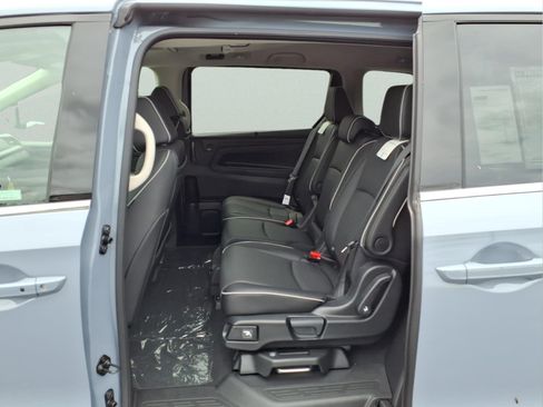 New 2026 Honda Odyssey Elite image 14