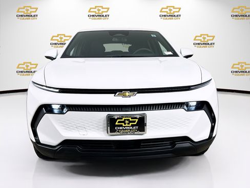 Used 2025 Chevrolet Equinox EV LT w/ LPO, All-Weather Mat Package image 2