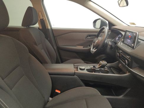 Used 2023 Nissan Rogue S AWD/4WD image 21