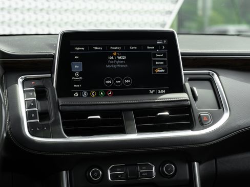 Used 2021 Chevrolet Tahoe Premier AWD/4WD image 11