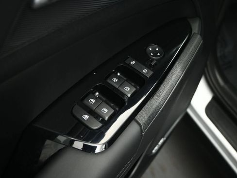 Used 2025 Kia Sportage SX FWD image 39