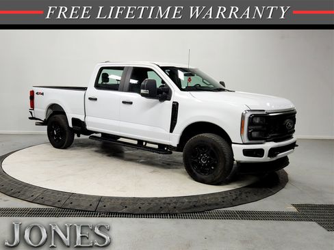 Used 2023 Ford F250 XL w/ STX Appearance Package image 1