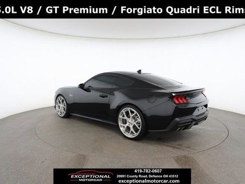 Used 2025 Ford Mustang GT Premium image 10
