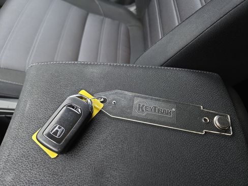 Used 2019 Honda CR-V EX image 28