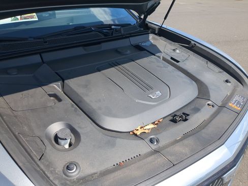 Used 2024 Cadillac Lyriq Tech AWD/4WD image 28