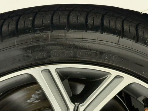 Used 2019 Kia Stinger GT2 image 47