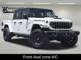 Used 2024 Jeep Gladiator Mojave AWD/4WD video 1