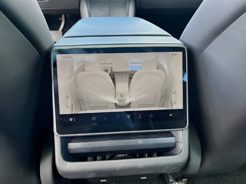 Used 2025 Tesla Model 3 Long Range RWD image 25