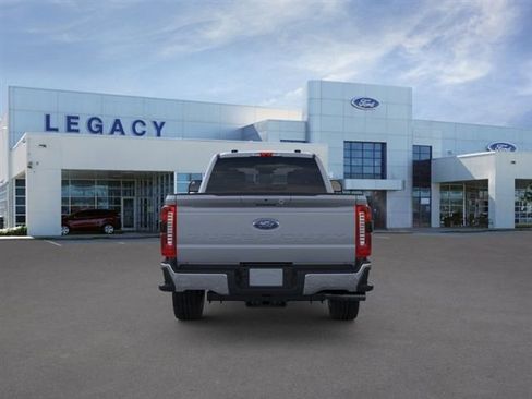 New 2026 Ford F350 Lariat w/ FX4 Off-Road Package AWD/4WD image 5