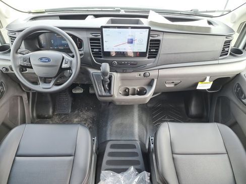 New 2026 Ford Transit 250 148 Medium Roof w/ Load Area Protection Package RWD image 15
