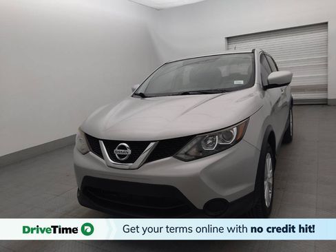 Used 2017 Nissan Rogue Sport S w/ S Appearance Package FWD image 1