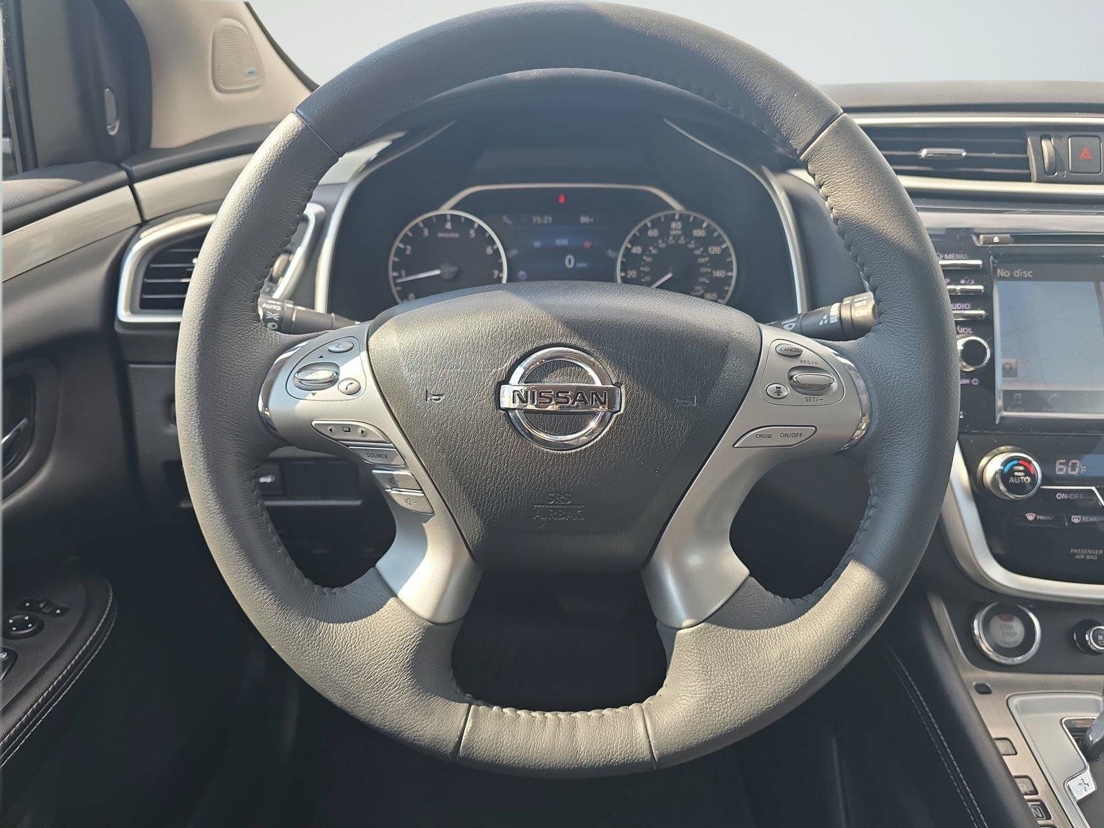 Used 2017 Nissan Murano Platinum w/ Platinum Technology Package FWD image 10