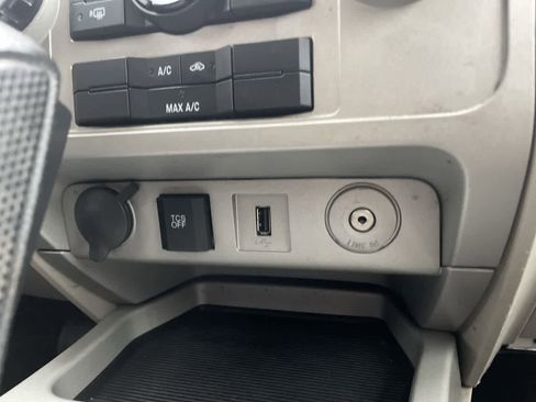 Used 2012 Ford Escape XLT image 22