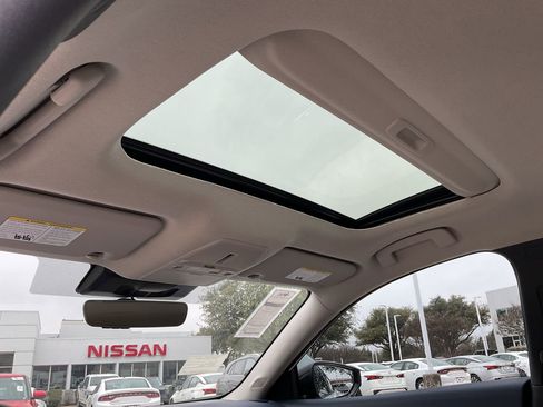 New 2026 Nissan Sentra SL w/ Floor Mat Package image 19