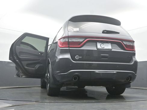 Used 2023 Dodge Durango R/T w/ Blacktop Package RWD image 31