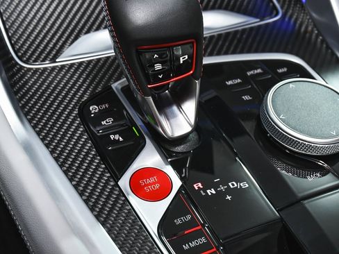 Used 2025 BMW XM image 47