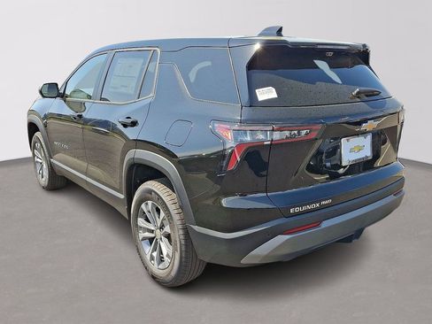 New 2026 Chevrolet Equinox LT w/ Safety and Technology Package image 3