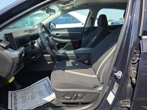 Used 2025 Hyundai Sonata SEL FWD image 7