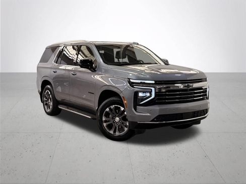 Used 2026 Chevrolet Tahoe LT w/ Comfort Package AWD/4WD image 7
