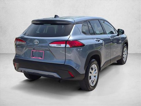 Used 2024 Toyota Corolla Cross L FWD image 5