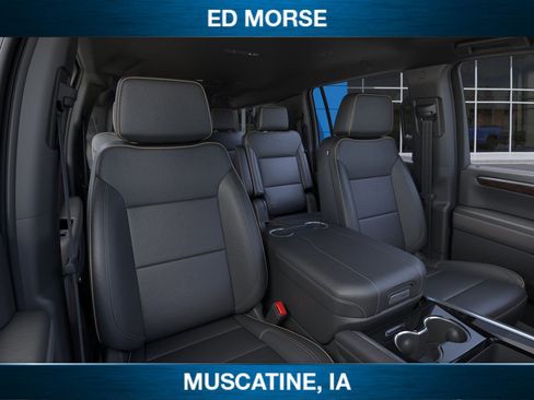 New 2025 Chevrolet Suburban Premier image 16
