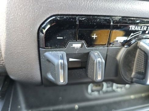 Used 2023 RAM 1500 Big Horn w/ Trailer Tow Group image 22