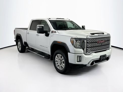 Used 2020 GMC Sierra 2500 Denali w/ Denali Ultimate Package AWD/4WD image 3