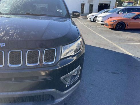 Used 2018 Jeep Compass Latitude w/ Popular Equipment Group image 13