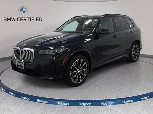 Used 2025 BMW X5 xDrive40i w/ M Sport Package AWD/4WD image 1