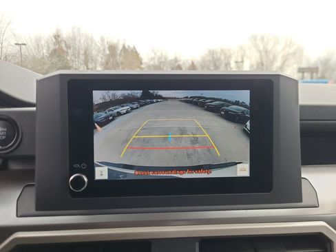 Used 2024 Toyota Tacoma SR5 image 21