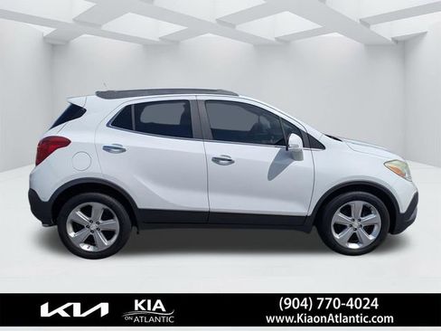 Used 2016 Buick Encore FWD image 2
