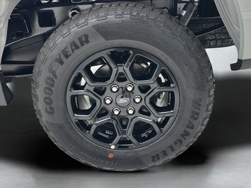 New 2026 Ford F150 XLT w/ Equipment Group 302A MID AWD/4WD image 9