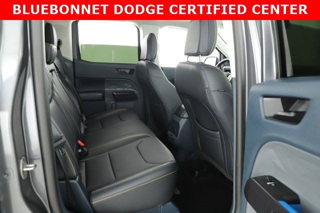 Used 2025 Ford Maverick Lobo AWD/4WD image 21