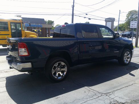 Used 2022 RAM 1500 Big Horn AWD/4WD image 7