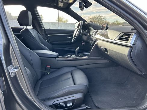 Used 2018 BMW 330i Sedan image 10