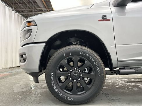 New 2027 RAM 2500 Tradesman AWD/4WD image 20