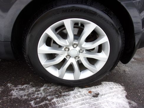 Used 2016 Land Rover Range Rover Sport HSE image 32