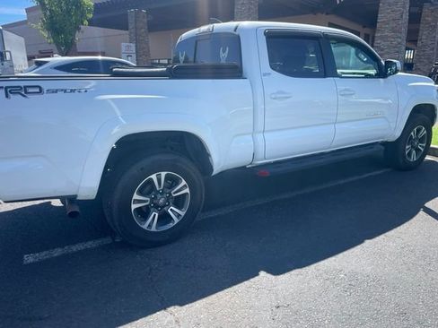 Used 2017 Toyota Tacoma TRD Sport w/ Tow Package RWD image 36