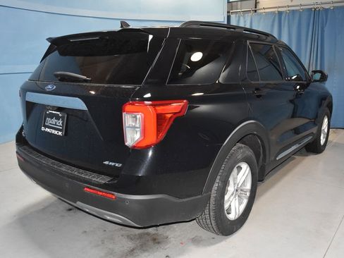 Used 2022 Ford Explorer XLT w/ Equipment Group 202A image 32