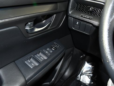 Certified 2024 Honda CR-V EX image 32