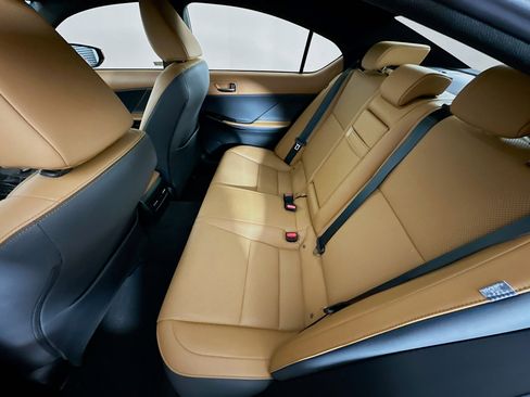 Used 2024 Lexus IS 350 F Sport image 30