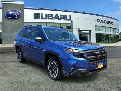 New 2026 Subaru Forester Premium AWD/4WD image 1