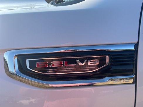 Used 2022 GMC Sierra 1500 Denali w/ Denali Reserve Package image 7