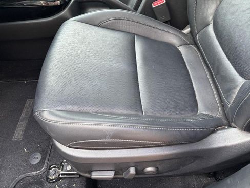 Used 2024 Kia Seltos EX AWD/4WD image 18