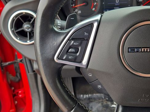Used 2022 Chevrolet Camaro LT RWD image 21