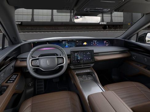 New 2026 Lincoln Nautilus Reserve w/ Jet Appearance Package image 9